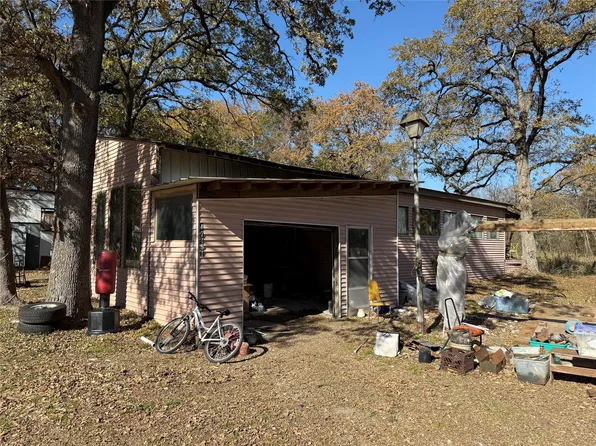 17451 Beesley Ct, Terrell, TX 75160