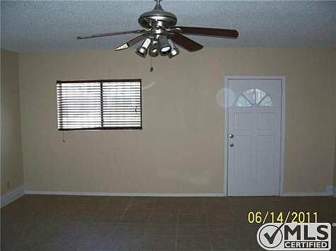 3rd image of 1604 Henri Dunant Way