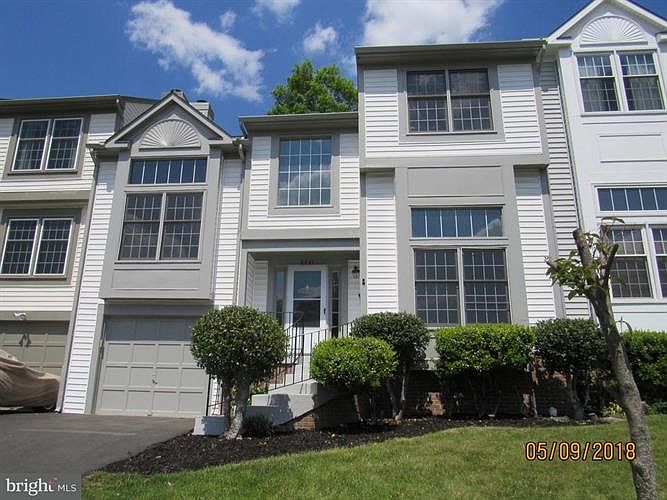 1st image of 6549 Palisades Dr