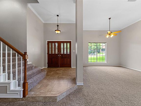 5th image of 2617 Creekside Way