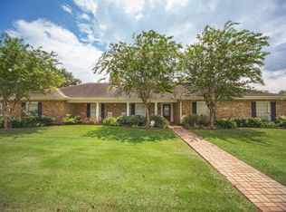 605 W 16th St, Crowley, LA 70526