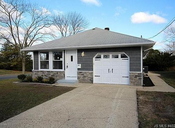 3rd image of 1900 Mount Juliano Ln