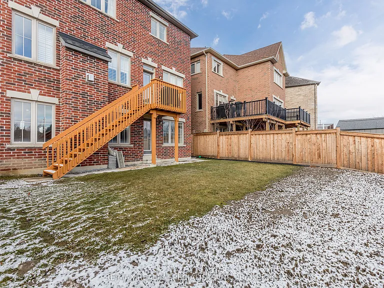 53 Ladder Cres — Photo 35