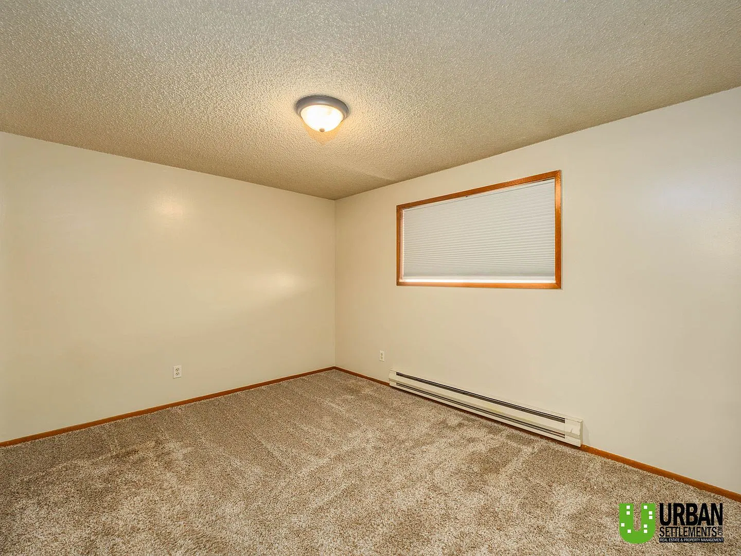 Charming 2-Bedroom Home in Spokane 629 E Providence Ave. — Photo 2
