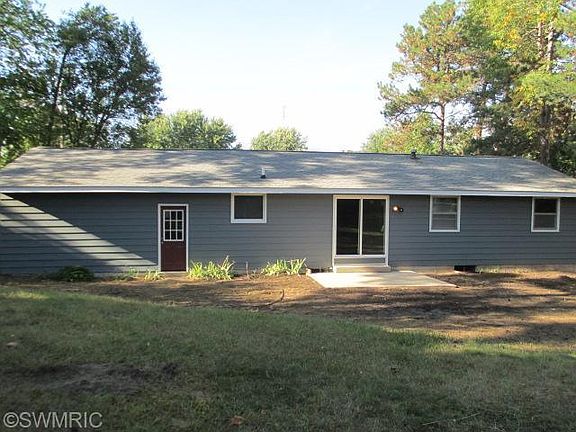 3rd image of 3076 Memorial Dr