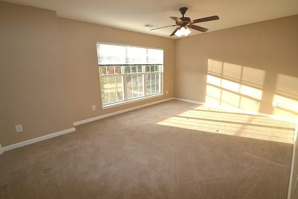 109 Honey Creek Ln — Photo 26