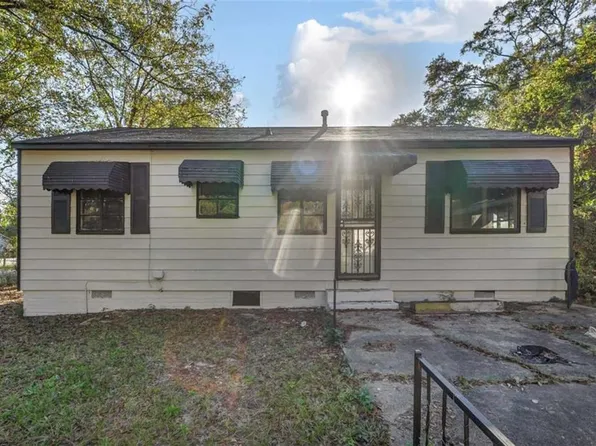 2813 Clover Ln, Columbus, GA 31903