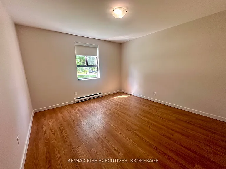 1020 Pembridge Cres #119 — Photo 10