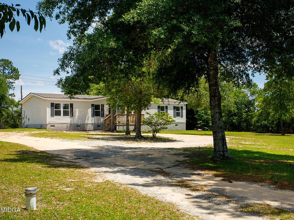 1st image of 393 Tucker Rd