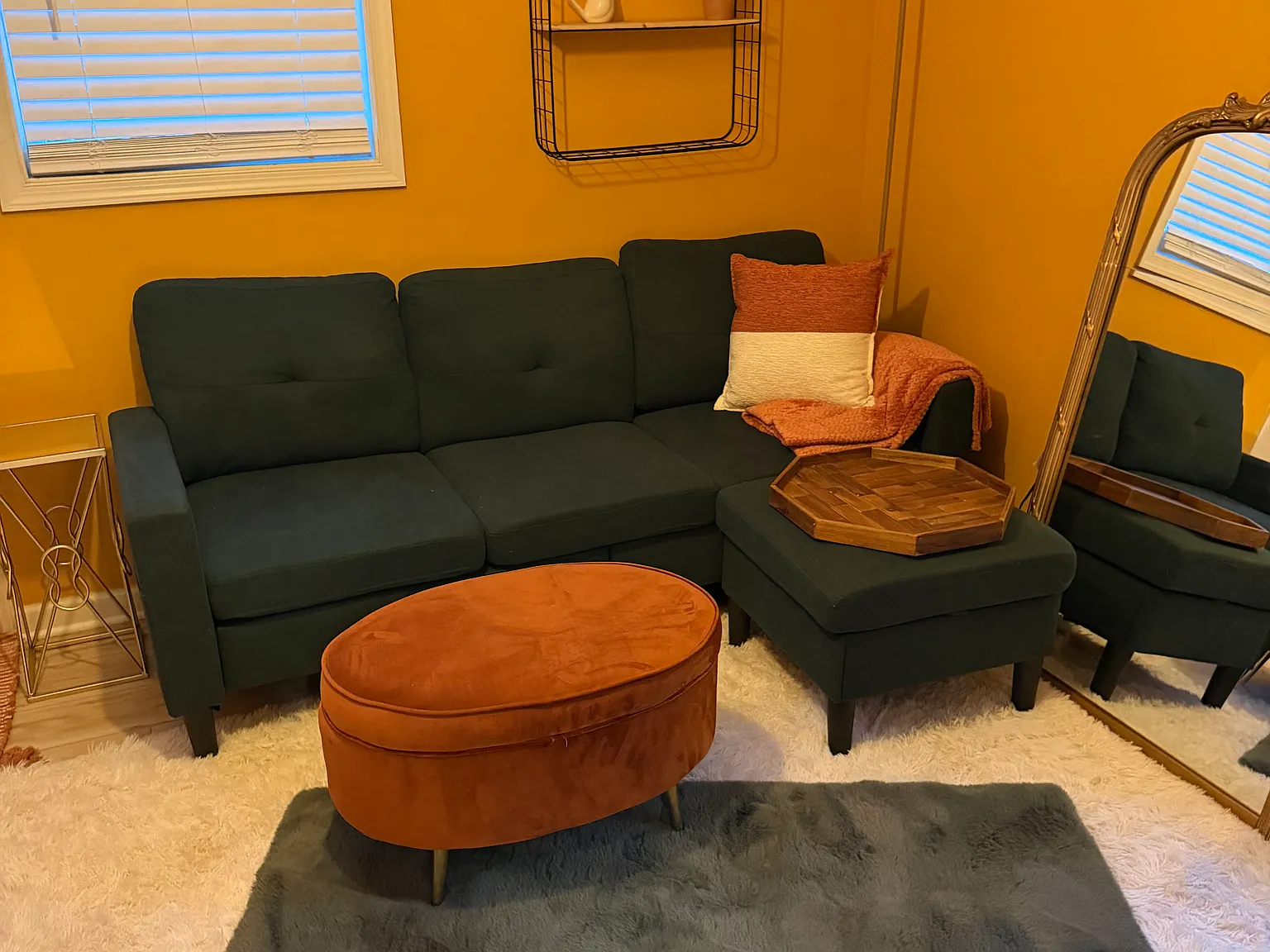 2 bed, 575 sqft, $1,600 — Photo 2