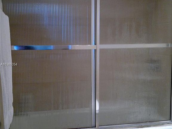 2nd image of 1865 Brickell Ave #907