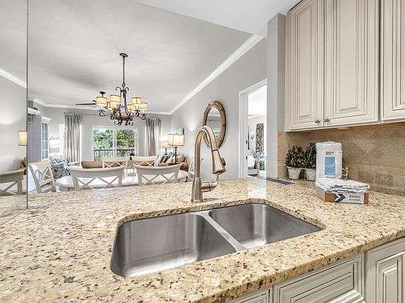 5th image of 515 Topsl Beach Blvd APT 309