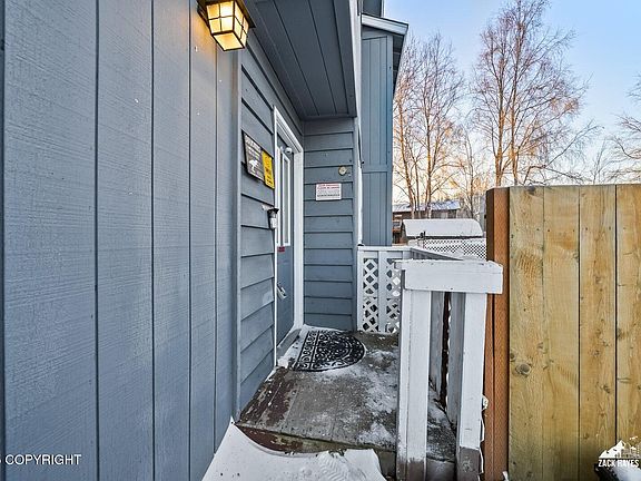 5th image of 2630 W 72nd Ave