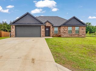 2700 Colonial Dr, Durant, OK 74701