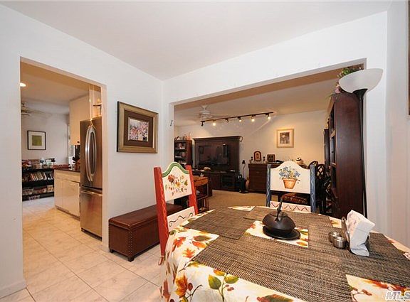 2nd image of 30 Stoner Avenue #0