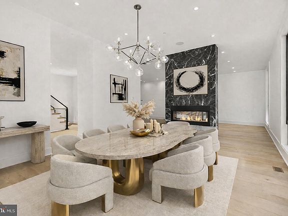 4th image of 7605 Greenspring Ave
