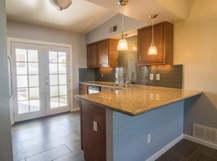 6526 N 12th Pl, Phoenix, AZ 85014