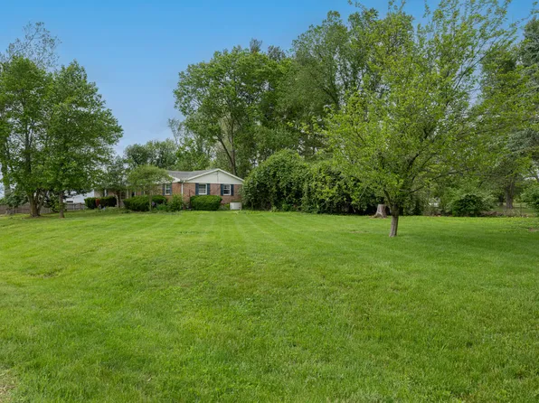 3222 Delrey Rd, Springfield, OH 45504