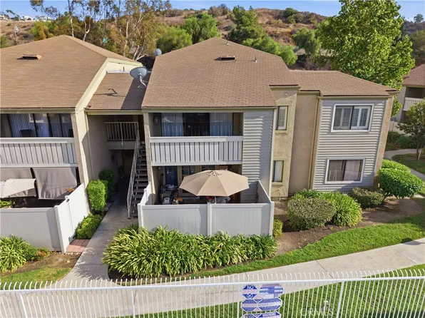 22 Country Mile Rd, Pomona, CA 91766