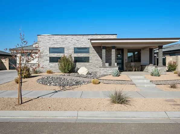 748 W Rust Bluff Dr, Saint George, UT 84790