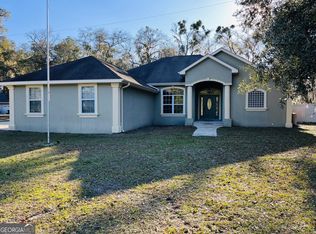 486 Deerwood Village Dr, Woodbine, GA 31569