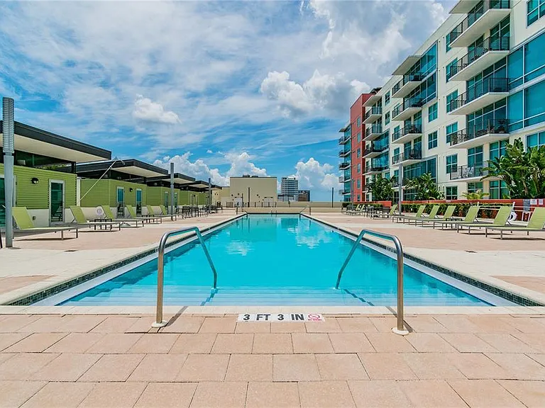 1120 E Kennedy Blvd #612 — Photo 33
