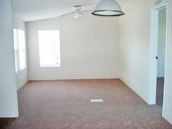 3rd image of 1119 Cypress Dr