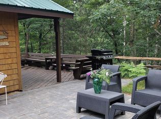 1092 Lake Dr, Harrison, MI