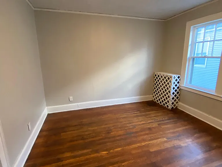 121-123 Irving St #3 — Photo 13