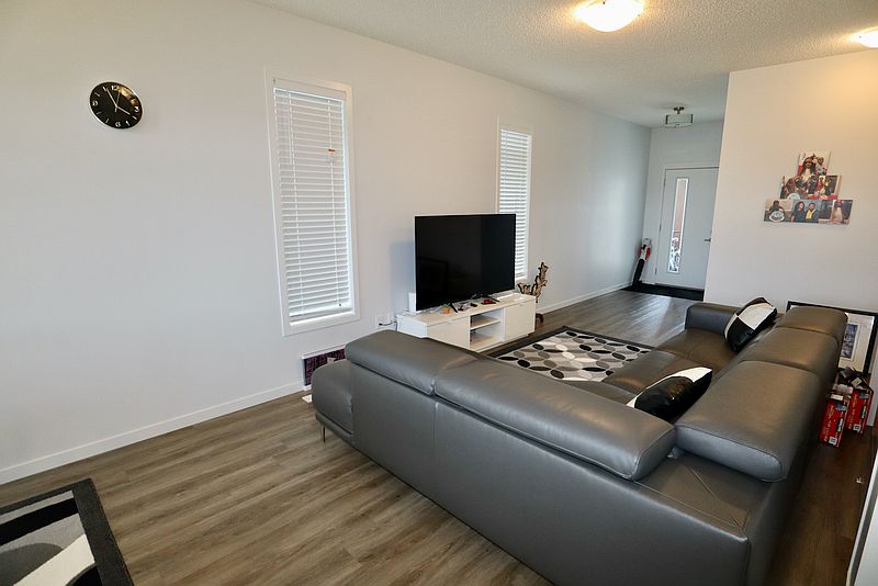 Edmonton Townhouse for rent - 3 Bedrooms — photo 7