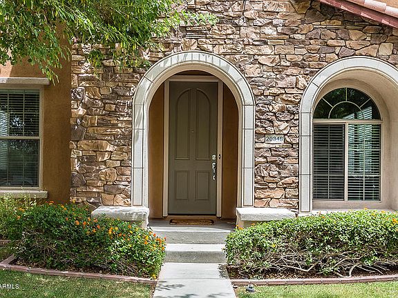 2nd image of 20848 W WYCLIFF Drive