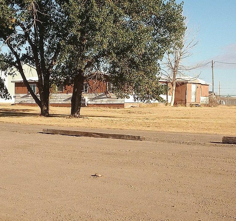 2nd image of 1040 32nd Ave E #2