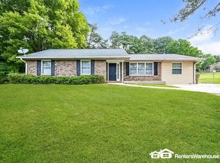 6458 Bobolink Ct, Rex, GA 30273