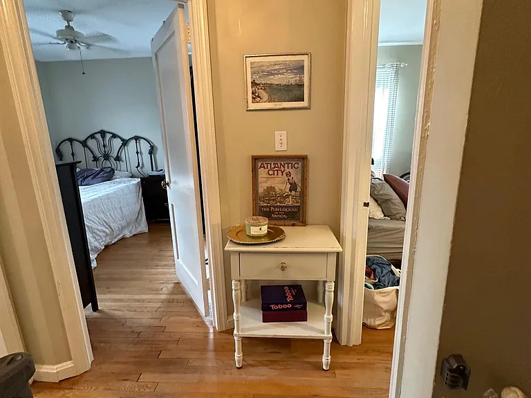 49 E Rosemont Ave — Photo 26