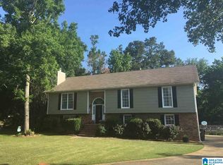 127 Mallard Pointe Cir, Pelham, AL 35124