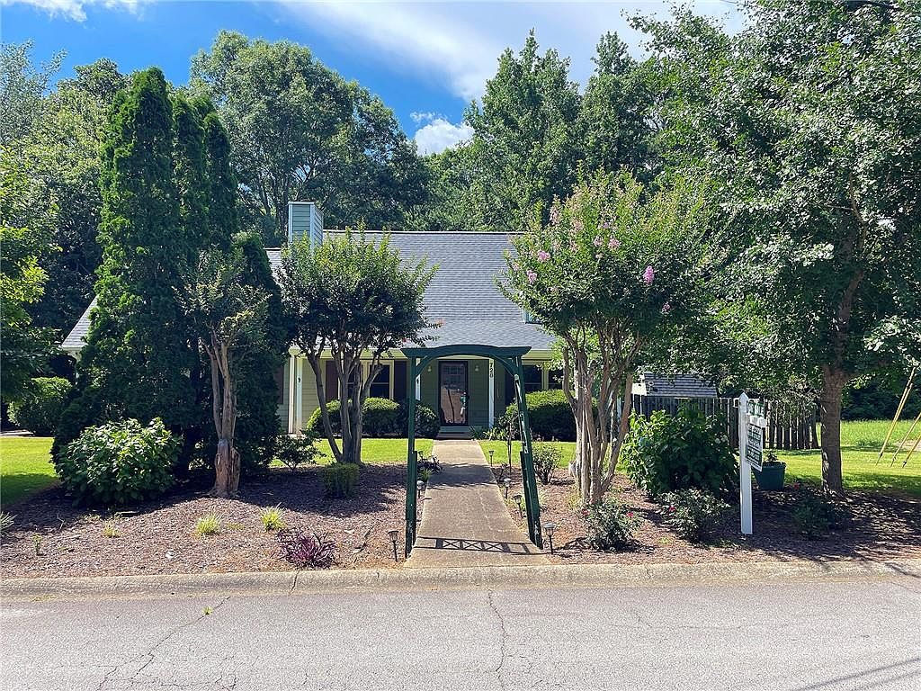 728 Slew Ave, Lawrenceville, GA 30043 | Zillow