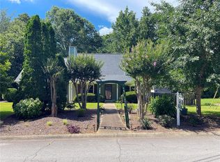 728 Slew Ave, Lawrenceville, GA 30043