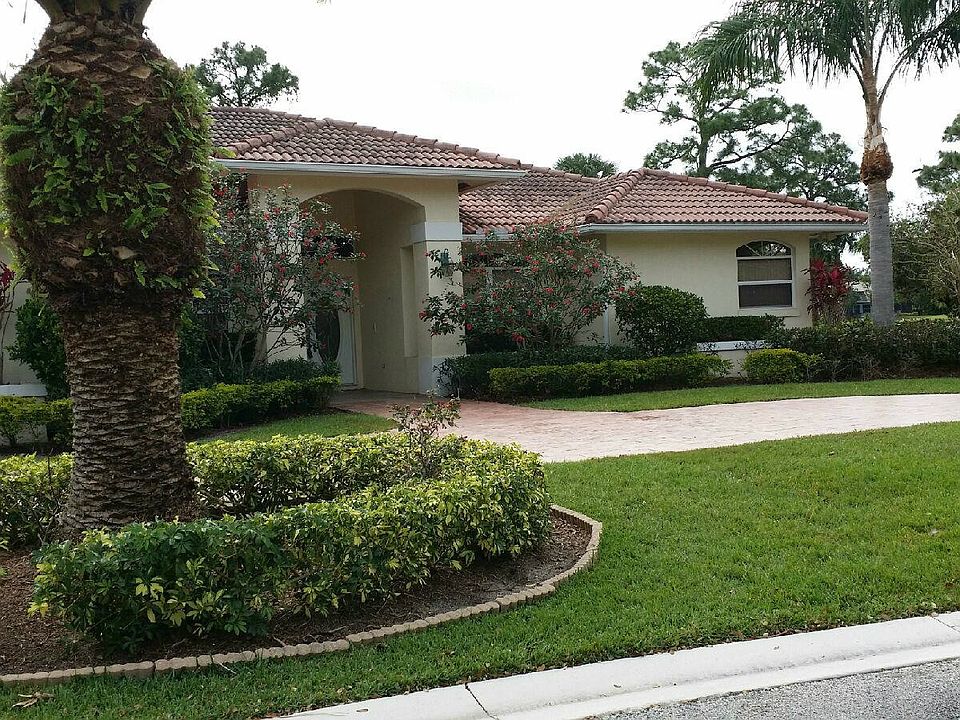 1st image of 638 SW Palmetto Cv