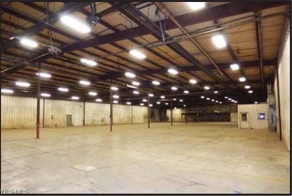 2nd image of 2650 Hayes Ave