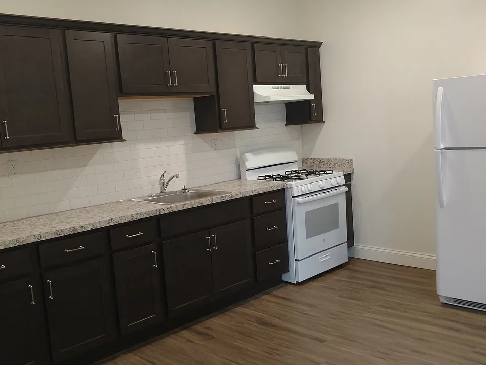 Eat in Kitchen