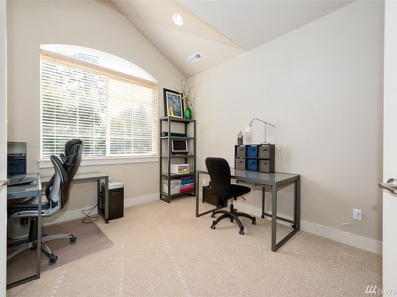 3rd image of 24802 SE 17th Pl