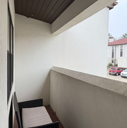 3rd image of 301 Kings Row Dr
