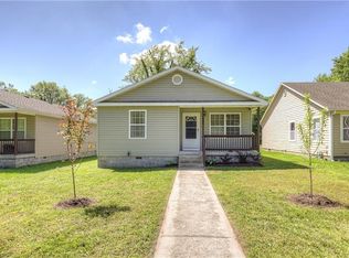 1014 E 16th St, Pittsburg, KS 66762