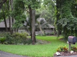 15 Willow Pond Rd, Fernandina Beach, FL 32034