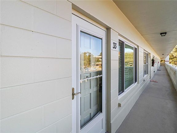 2nd image of 2285 Norwegian Dr APT 33