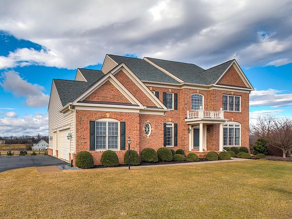 4th image of 17278 Westfield Pl