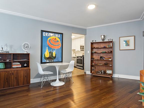 3rd image of 2025 Broadway #22B