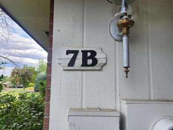 4th image of 2700 G Rd APT 7B