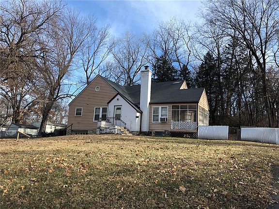 2nd image of 2839 N 38th St