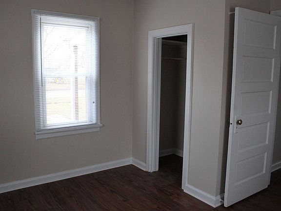 Bedroom Closet